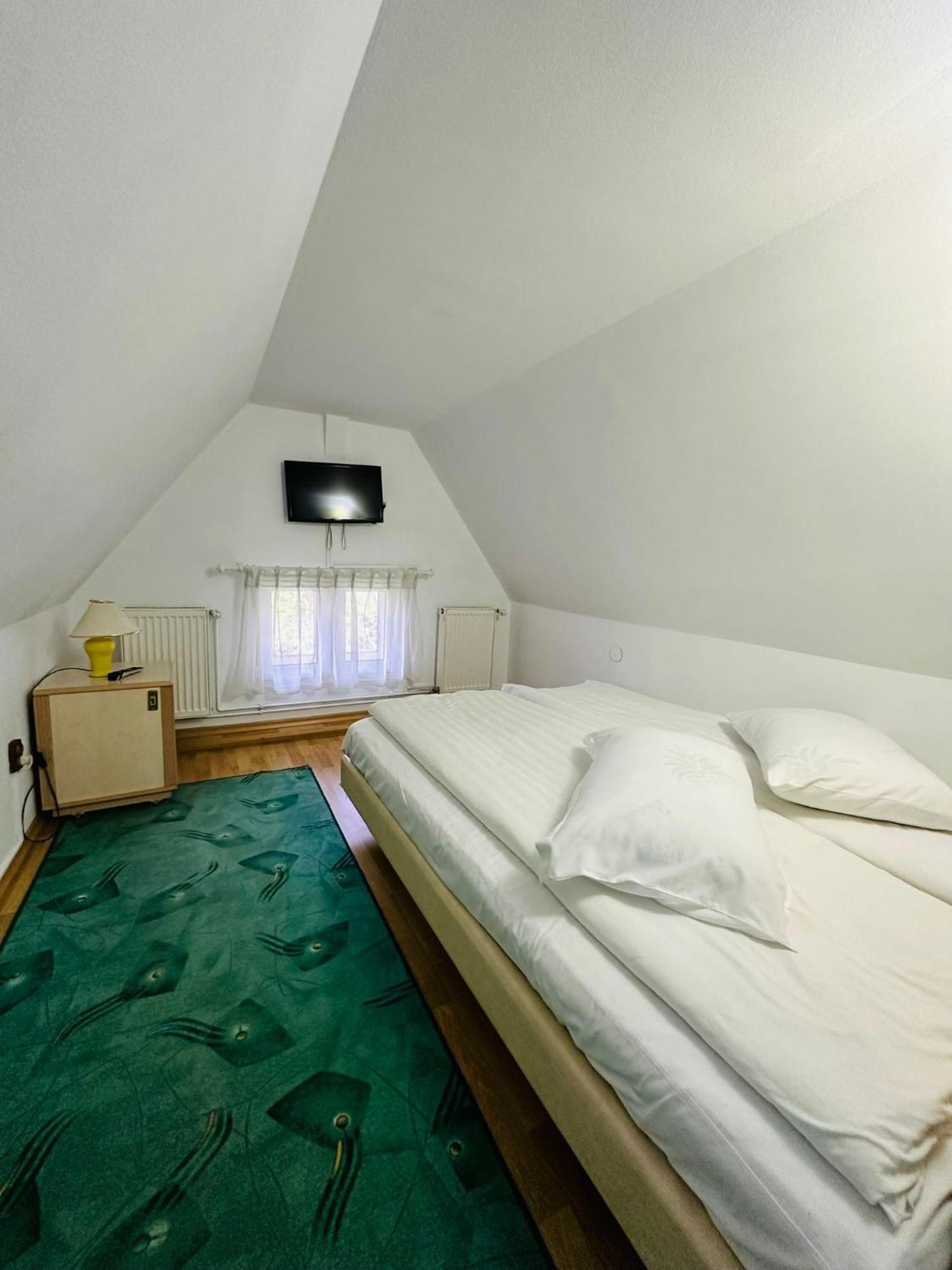 Bed and Breakfast Rapsodia Sinaia Exteriér fotografie